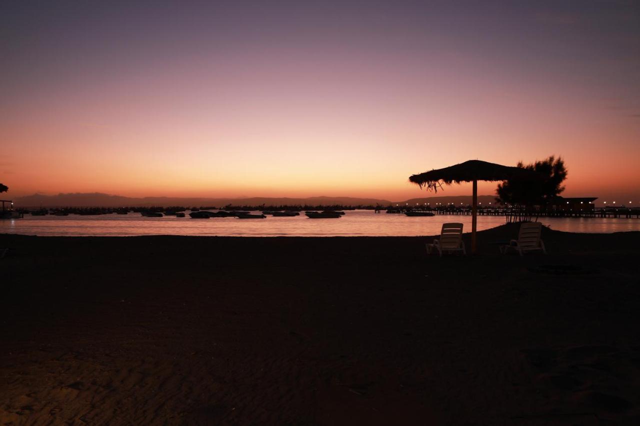 San Agustin Paracas Buitenkant foto